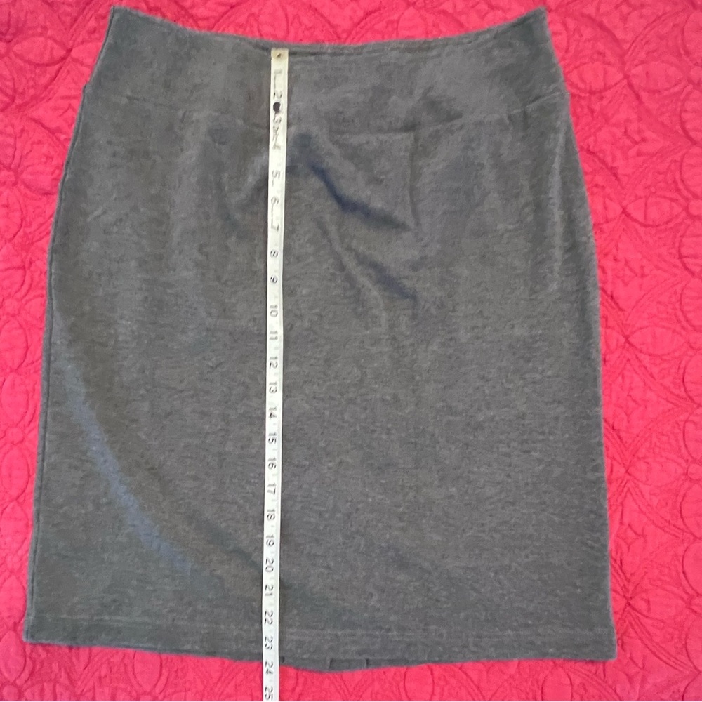 Hanna Andersson Charcoal Pencil Knit Skirt